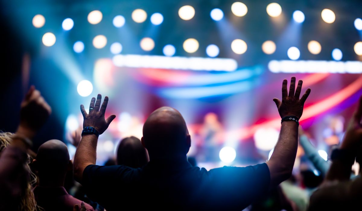 Improving Your Harmony Singing in Folk